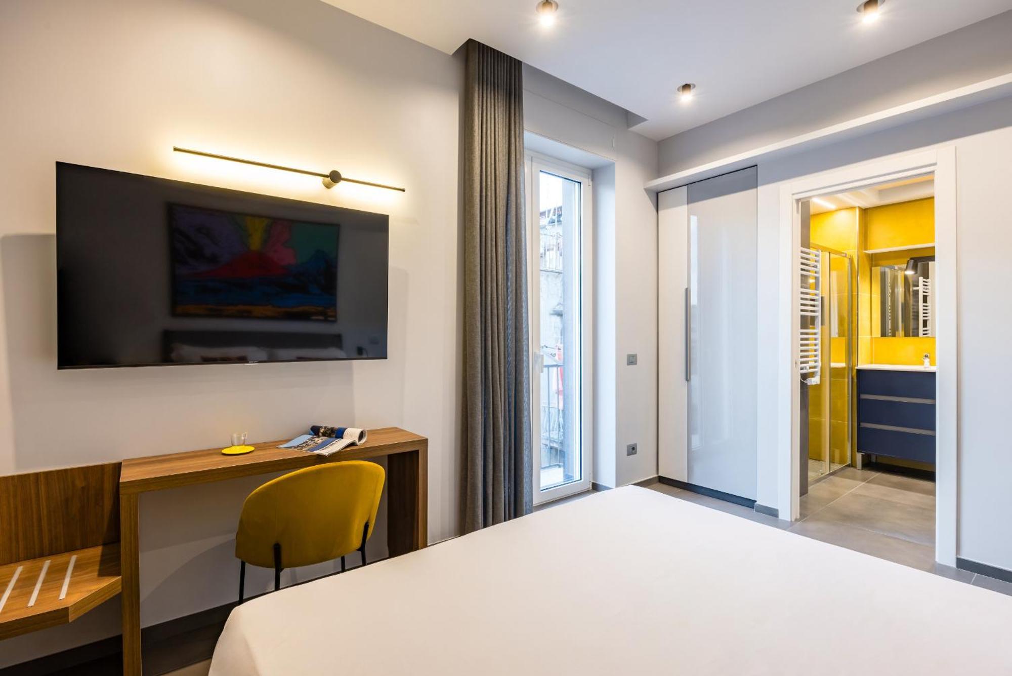 Pop House In The Heart Of Sanita By Wonderful Italy *