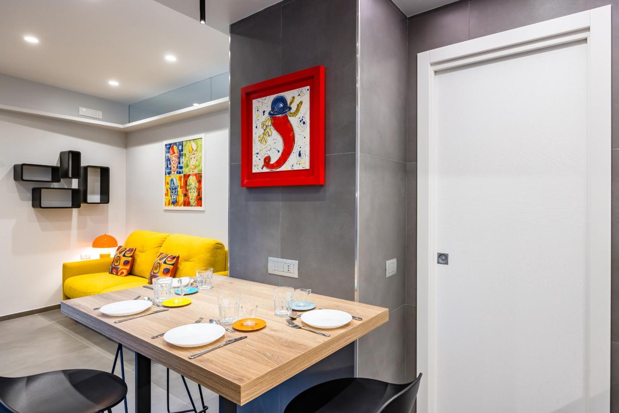 Apartment Pop House In The Heart Of Sanita By Wonderful Italy *
